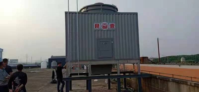 方形冷却塔